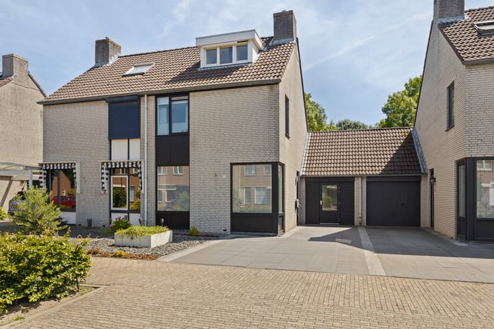 Uitoord 46 in Breda