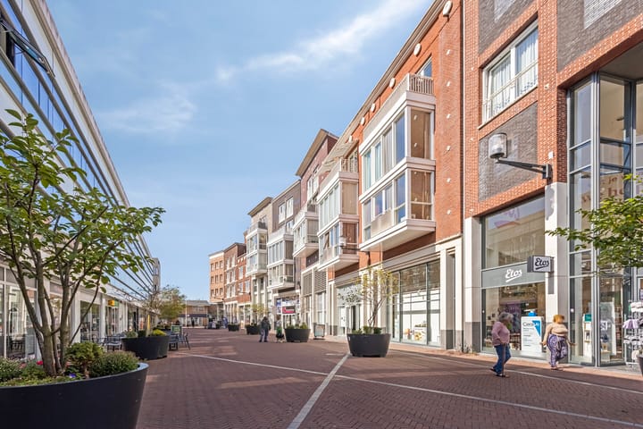 Foto van woning Uitstraat 79, Spijkenisse