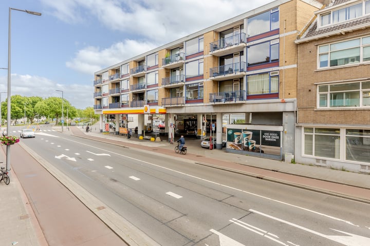 Uitweg 60 in Rotterdam foto