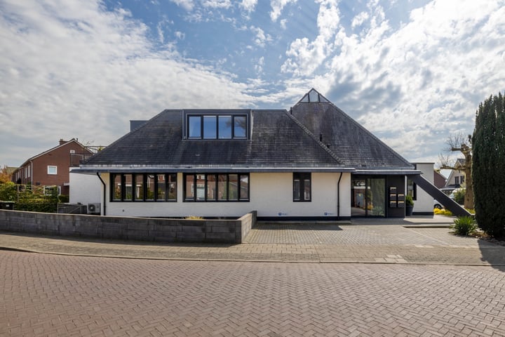 Foto von Haus Uiverstraat 2, Oldenzaal