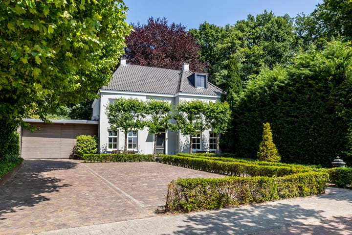 Ulvenhoutselaan 147 in Breda