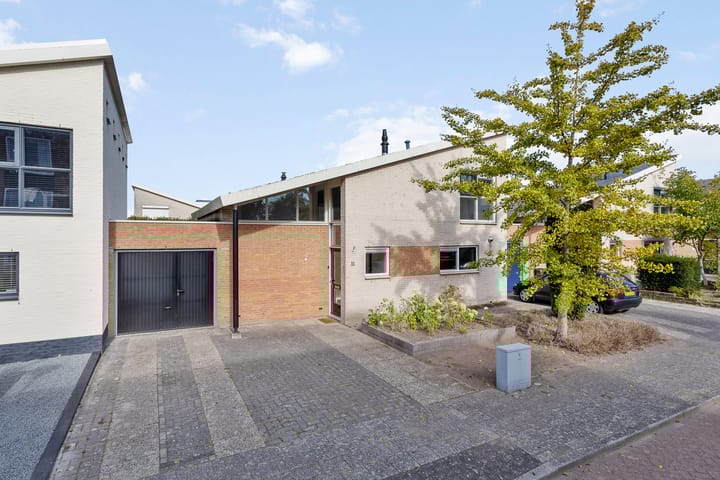 Umbrialaan 11 in Oldenzaal