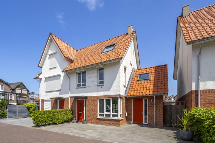 Uranusstraat 22 in Hardinxveld-Giessendam