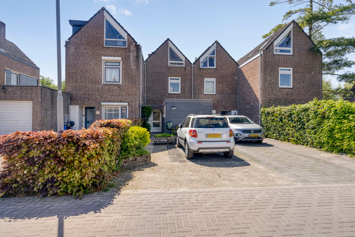Utrechtlaan 39 in Lage Zwaluwe