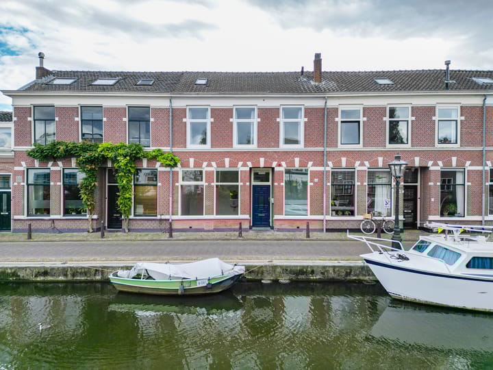 Utrechtse Jaagpad 27 in Leiden