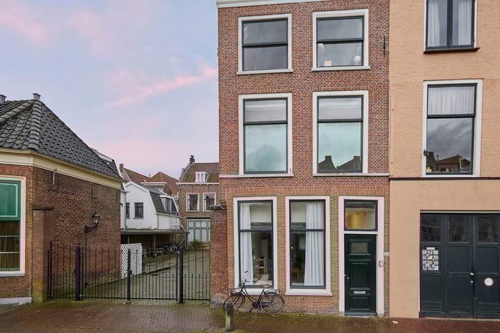Utrechtse Veer 22D in Leiden