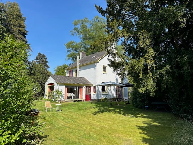Photo of property Utrechtseweg 262, Oosterbeek
