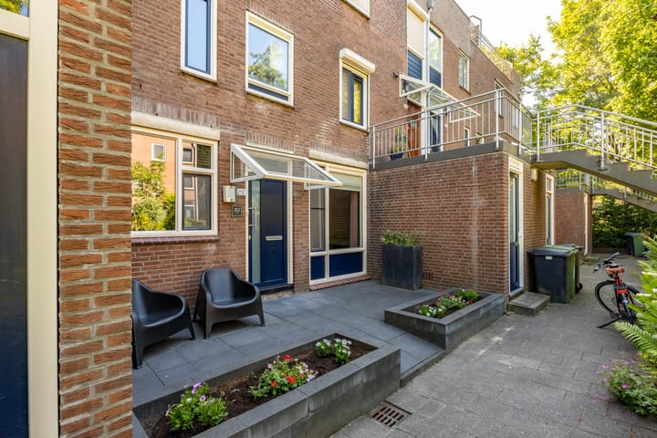 Vaargeul 212 in Groningen