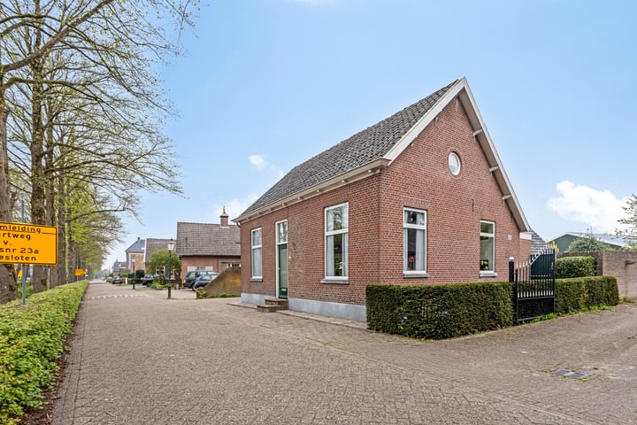 Photo of property Vaartweg 103, Dongen