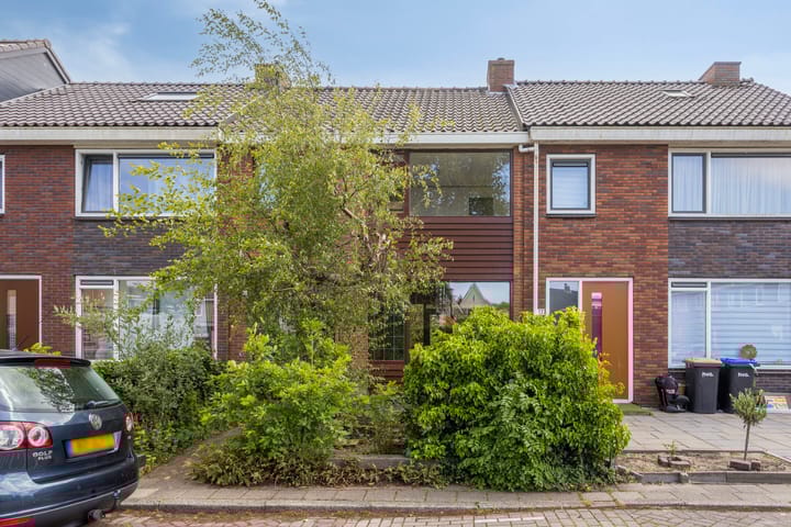 Valcooghstraat 15 in Heemskerk