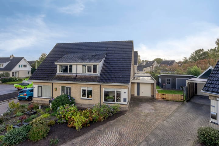 Photo of property Valderseweg 63, Dwingeloo