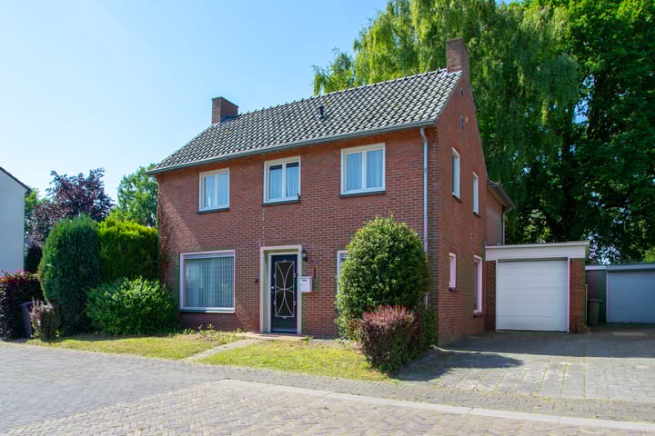 Foto van woning Valensplein 1, Hoogeloon