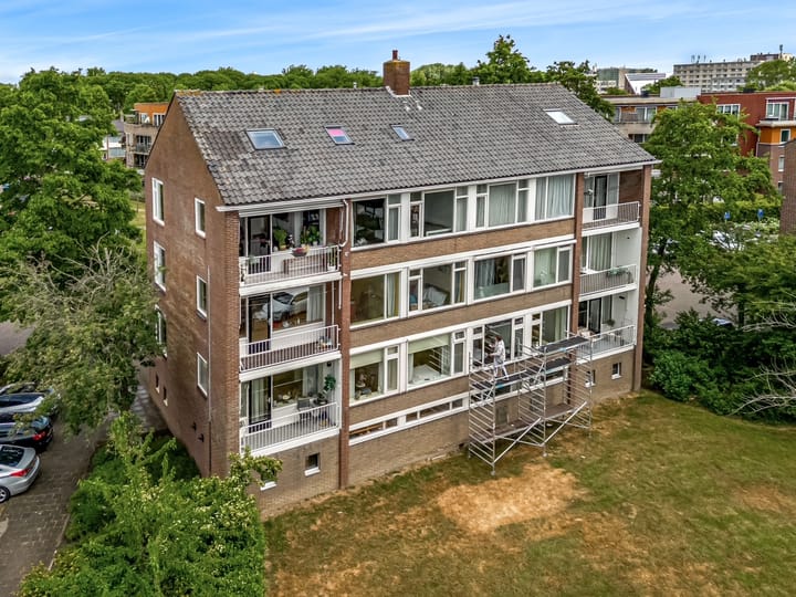 Photo of property Valeriuslaan 10, Uithoorn