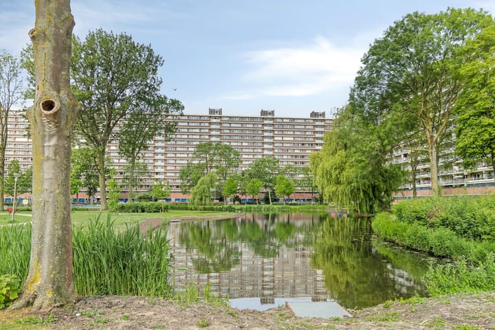 Valeriusrondeel 477 in Capelle aan den IJssel