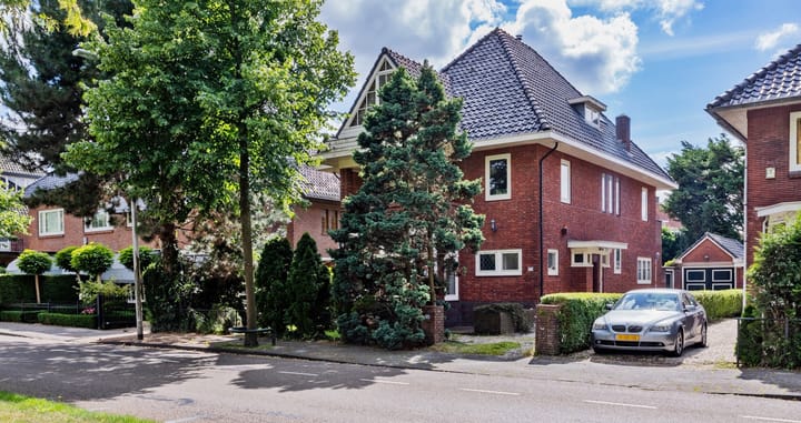 Valkenburgerlaan 23 in Heemstede