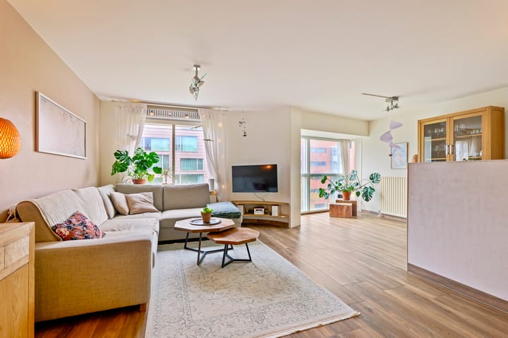 Valkenburgerstraat 153 in Amsterdam foto