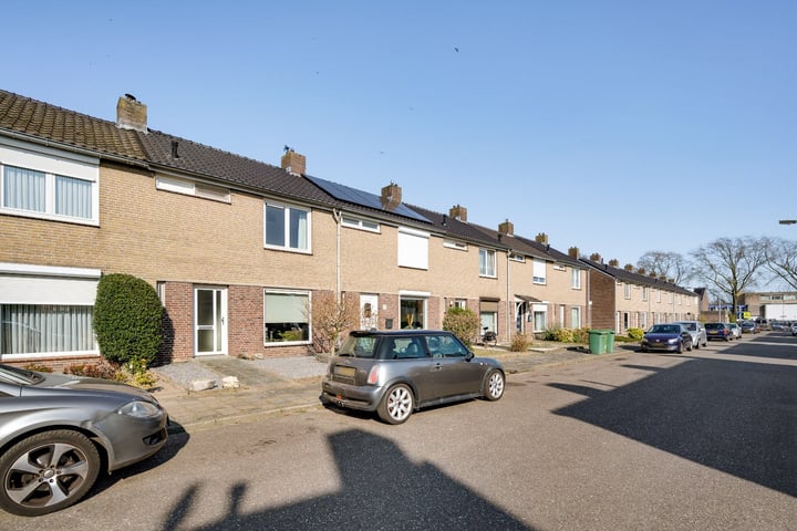 Photo of property Valkenburgstraat 7, Weert