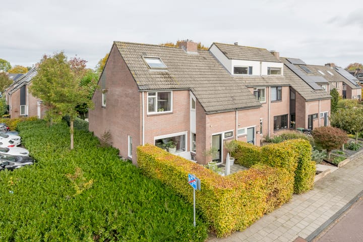 Photo of property Valkenhof 2, Nijkerk