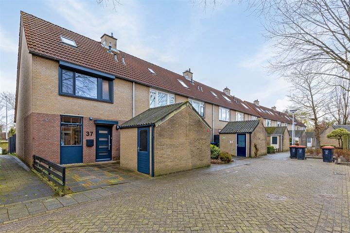 Valkenier 37 in Rhoon foto