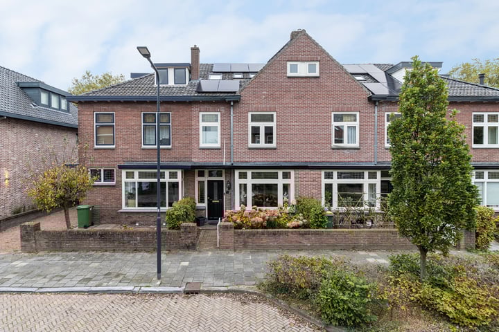 Valkenierslaan 267 in Breda