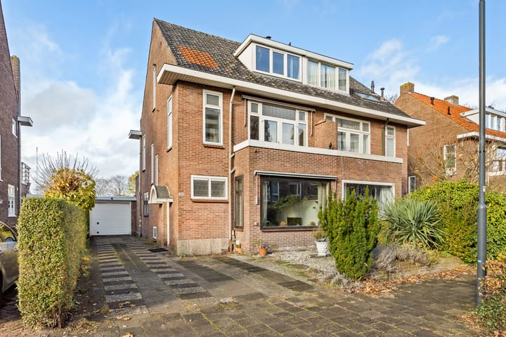 Valkenierslaan 335 in Breda