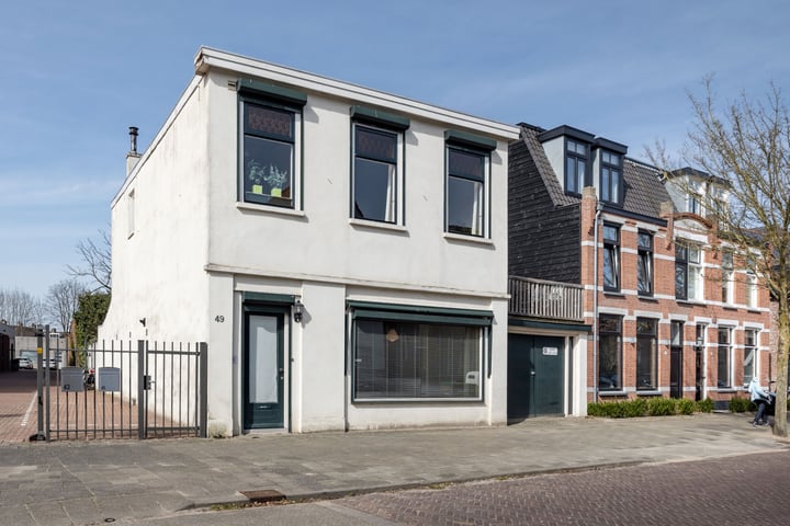 Photo of property Valkenierslaan 49, Breda