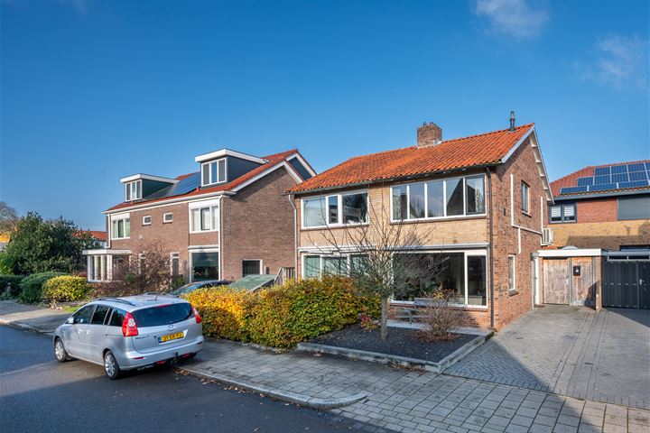 Valkenweg 184 in Apeldoorn