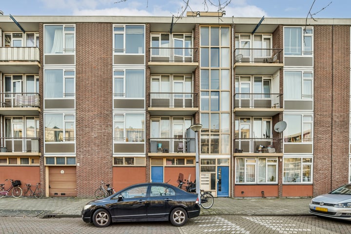 Photo of property Valkhof 134, Amsterdam