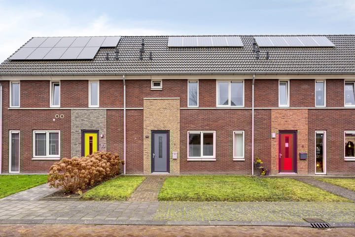 Photo of property Valkhof 8, Ter Apel