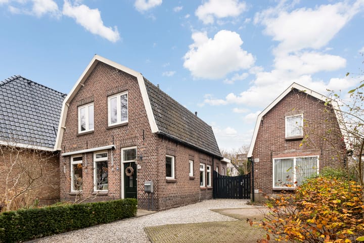 Valleistraat 99 in Veenendaal foto