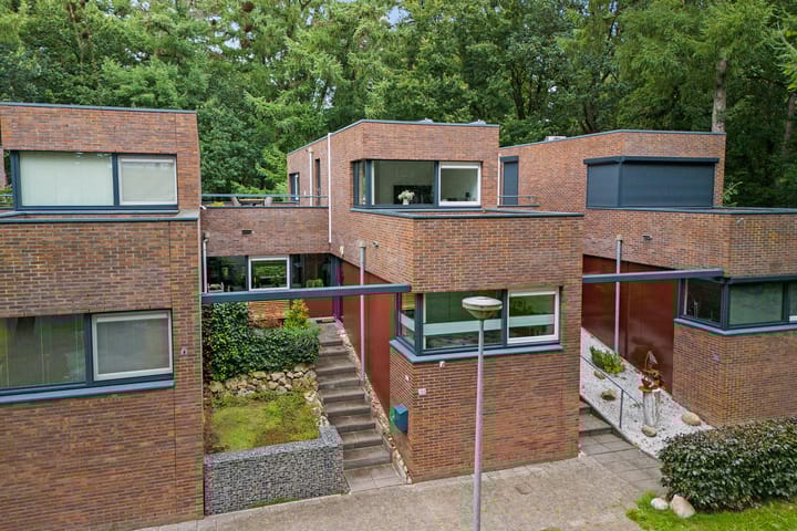 Photo of property Valtherlaan 263, Emmen