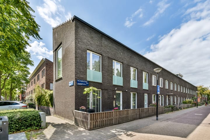 Valutaboulevard 116 in Amsterdam foto