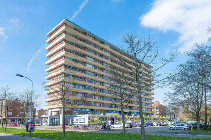 Photo of property Van Adrichemstraat 211, Delft