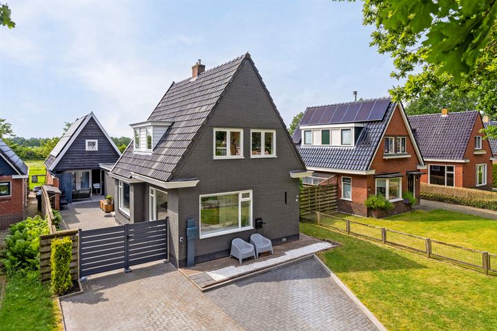 Photo of property Van Akenwei 29, Siegerswoude