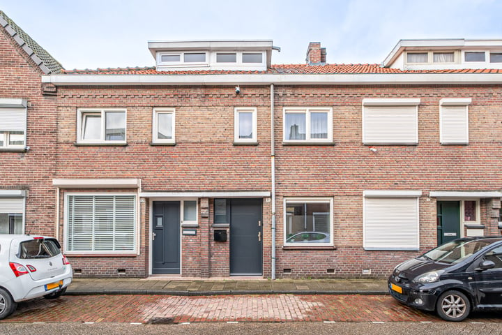 Van Alkemadestraat 11 in Tilburg