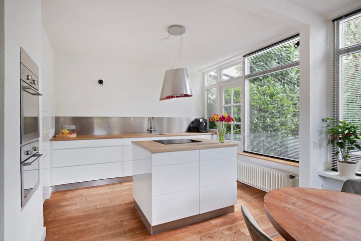 Photo of property Van Anrooijstraat 96, Oss