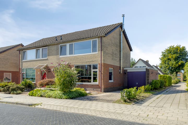 van Aylvalaan 15 in Mildam
