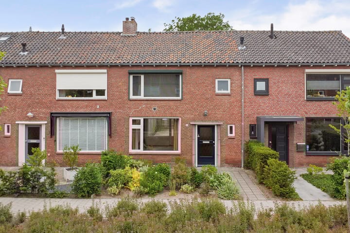 van Berckenrodelaan 19 in Waalwijk