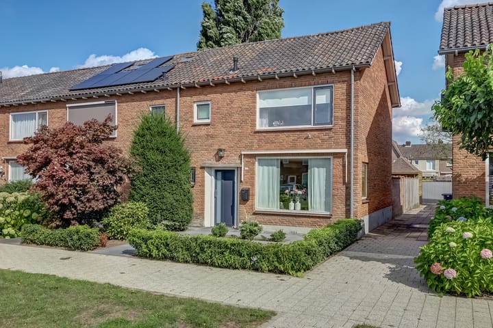 van Berckenrodelaan 88 in Waalwijk