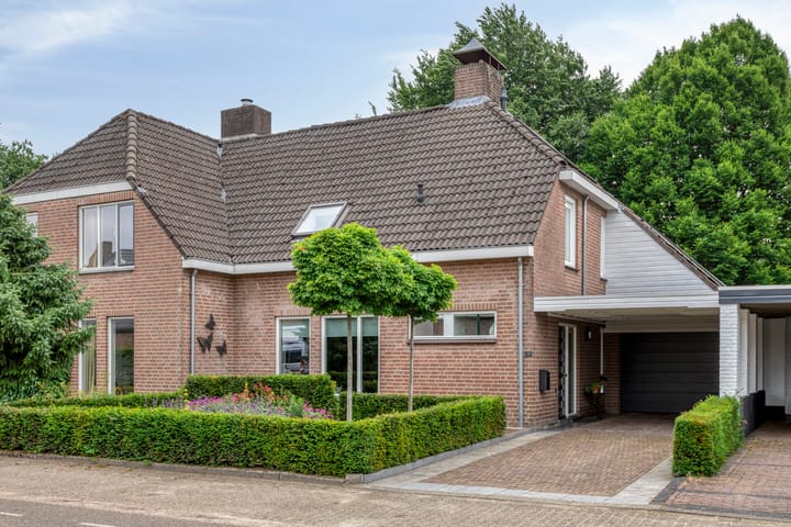 van Beverwijkstraat 8 in Bergeijk