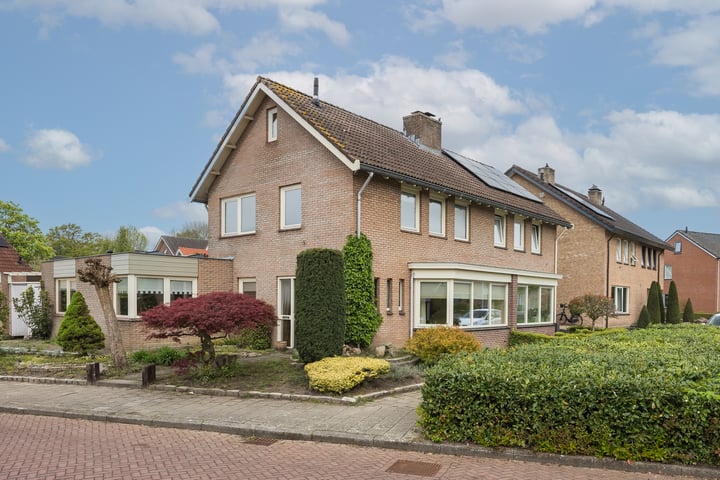 van Bodelswingstraat 8 in Ootmarsum