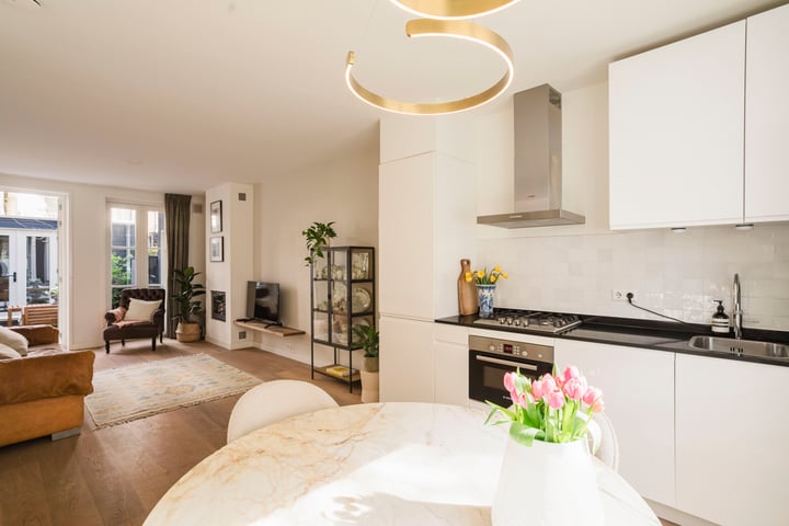 Van Bossestraat 5-H in Amsterdam