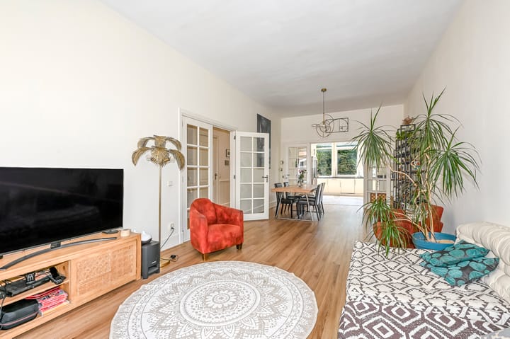 Photo of property Van Brakelstraat 94, 's-Gravenhage