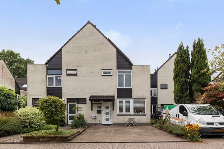 Van Brerostraat 61 in Apeldoorn