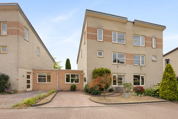 Van Breugelplantsoen 56 in Barneveld
