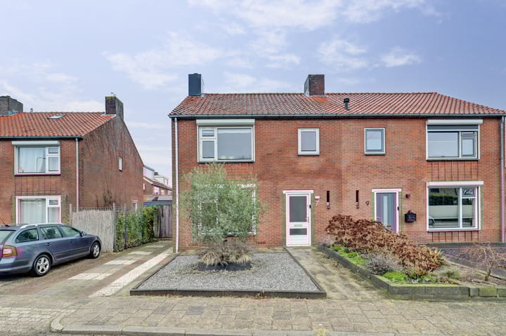 van Bronkhorststraat 7 in Bemmel foto