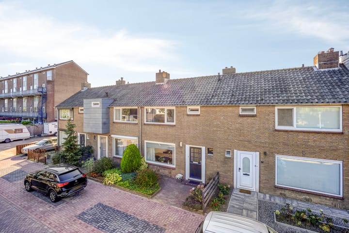Van Dam van Isseltstraat 5 in Vlissingen