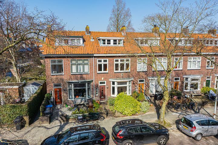 Van de Sande Bakhuyzenlaan 2 in Leiden