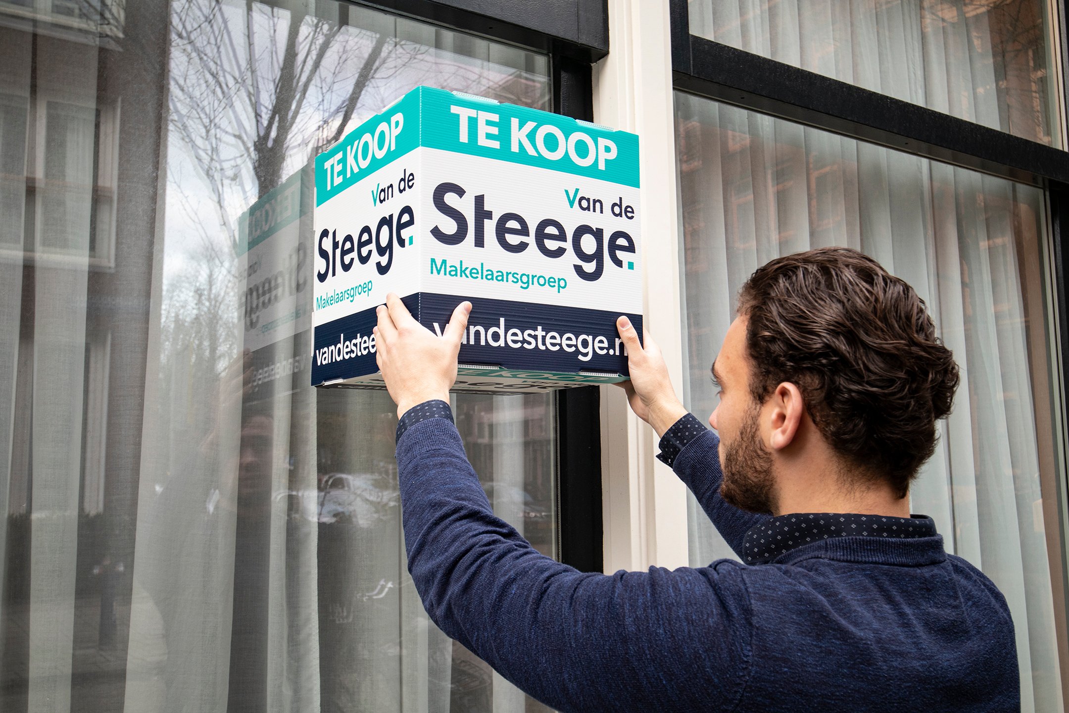 Kantoorfoto Van de Steege Makelaarsgroep Amsterdam-Noord