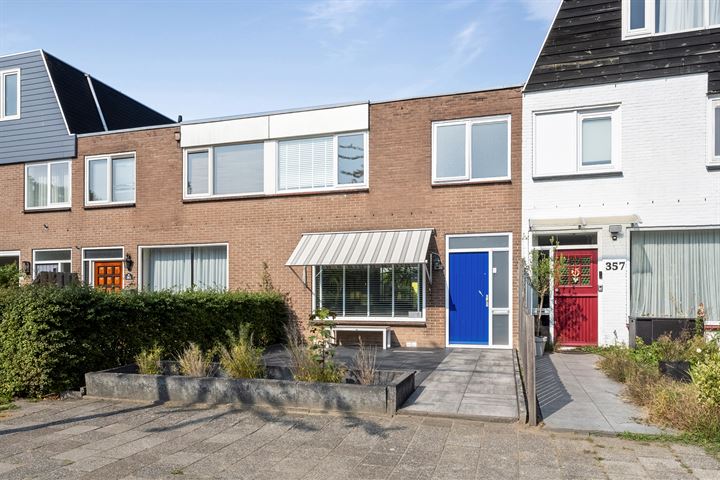 Van den Berghlaan 359 in Hoofddorp